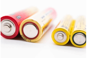 AA vs Batteries AAA: Quel est le meilleur pour vos besoins?